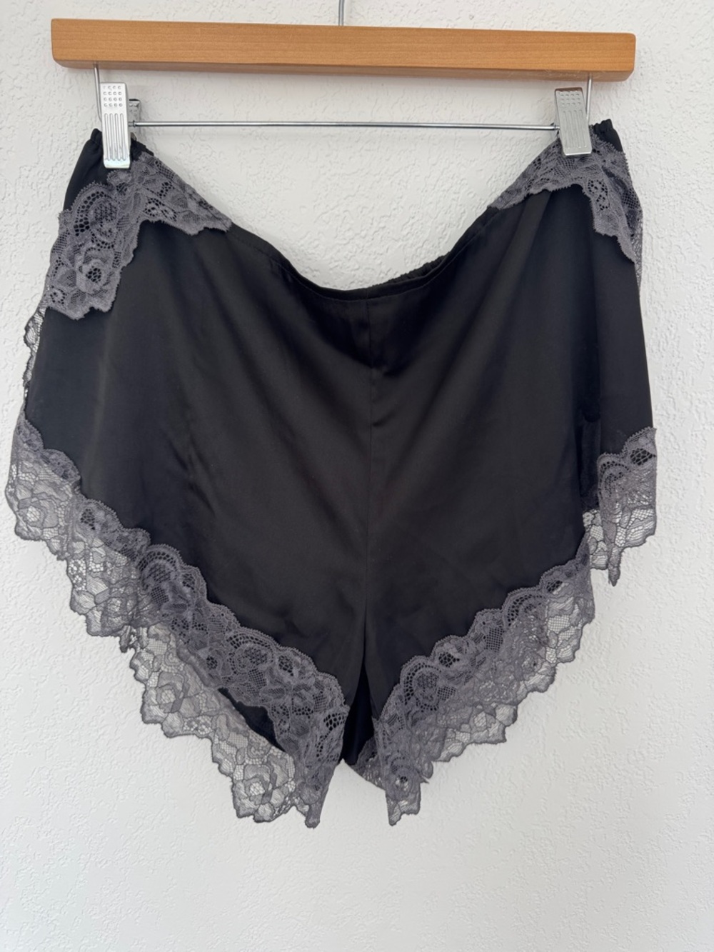 Black Lace-Trim Satin style shorts - Picture 2 of 4